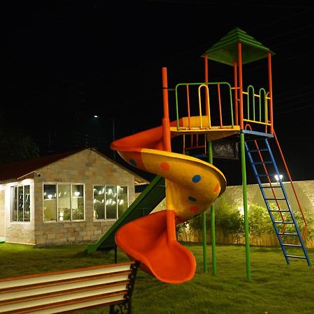 New Mouchak Hotel & Resorts Tajpur Kültér fotó